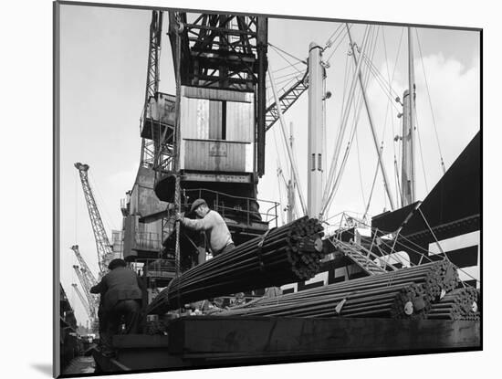 Dockers Loading Steel Bars onto the Manchester Renown, Manchester, 1964-Michael Walters-Mounted Photographic Print