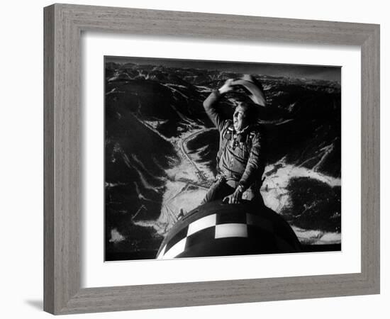 Docteur Folamour Dr Strangelove ( How I Learned to Stop Worrying and Love the Bomb) by Stanley Kubr-null-Framed Photo