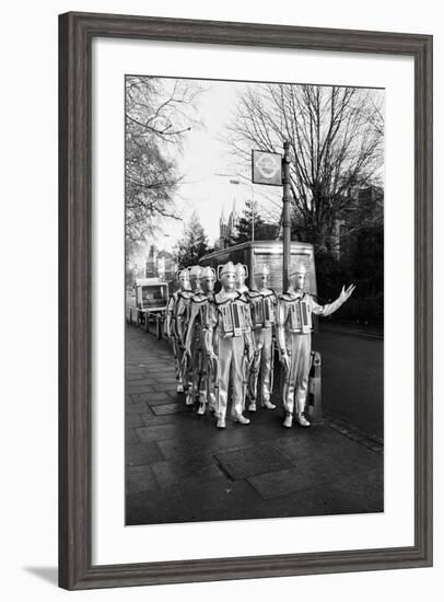 Doctor Who 1967-Victor Crawshaw-Framed Photographic Print