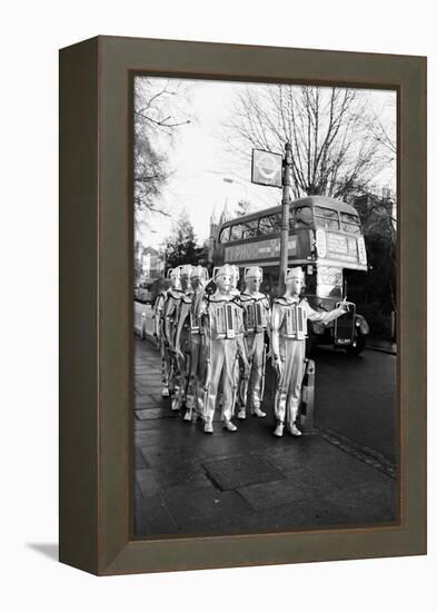 Doctor Who 1967-Victor Crawshaw-Framed Premier Image Canvas