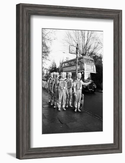 Doctor Who 1967-Victor Crawshaw-Framed Photographic Print