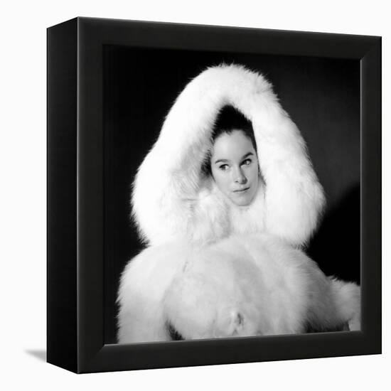 Doctor Zhivago, Geraldine Chaplin, 1965-null-Framed Stretched Canvas