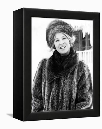 Doctor Zhivago, Julie Christie, 1965-null-Framed Stretched Canvas