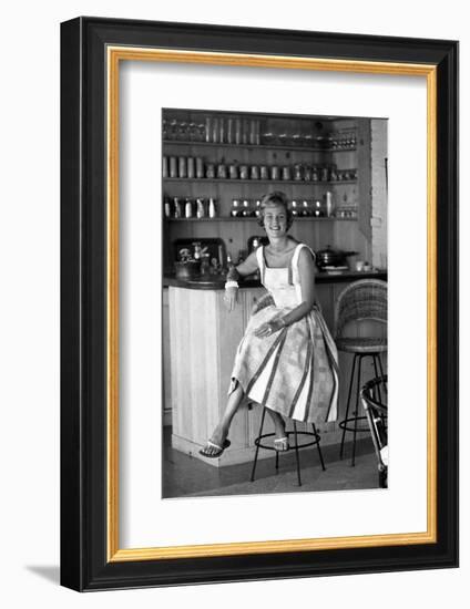 Dodie Currie, 25, Pacific Palisades, Los Angeles, California-Allan Grant-Framed Photographic Print