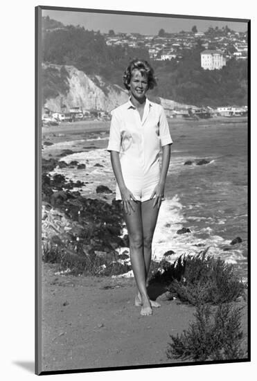 Dodie Currie, 25, Pacific Palisades, Los Angeles, California-Allan Grant-Mounted Photographic Print