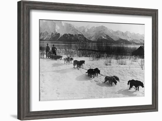 Dog Team Photograph - Alaska-Lantern Press-Framed Art Print