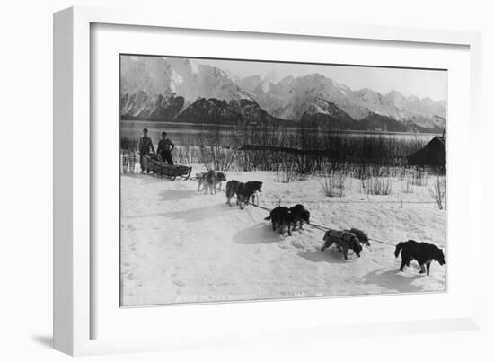 Dog Team Photograph - Alaska-Lantern Press-Framed Art Print