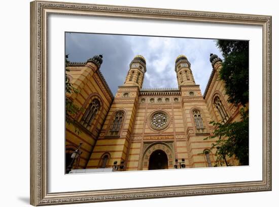 Dohany Street Synagogue, Budapest, Hungary, Europe-Carlo Morucchio-Framed Photographic Print