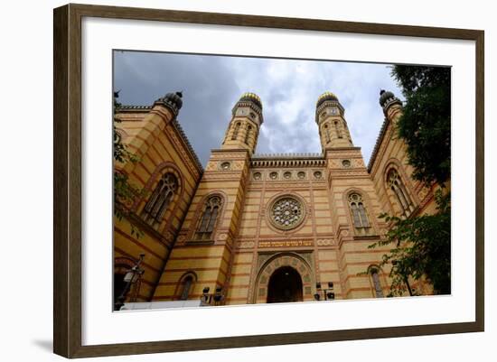 Dohany Street Synagogue, Budapest, Hungary, Europe-Carlo Morucchio-Framed Photographic Print