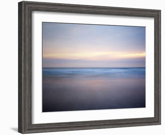 Dolente-Doug Chinnery-Framed Photographic Print