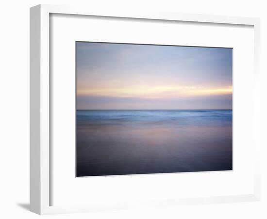 Dolente-Doug Chinnery-Framed Photographic Print