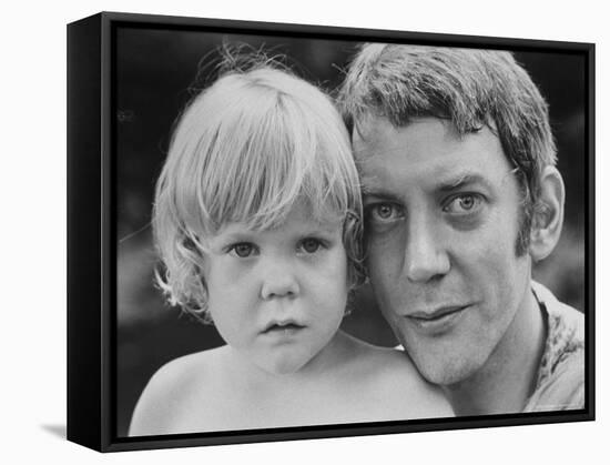 Donald Sutherland with Son Kiefer-Co Rentmeester-Framed Premier Image Canvas