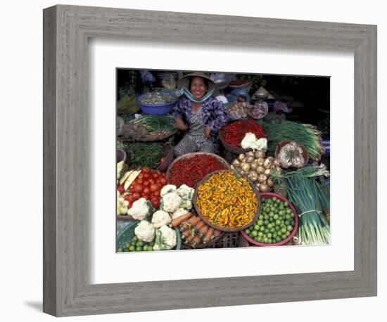 Dong Ba Market, Hue, Vietnam-Keren Su-Framed Photographic Print