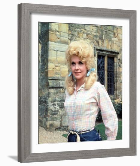 Donna Douglas, The Beverly Hillbillies (1962)-null-Framed Photo