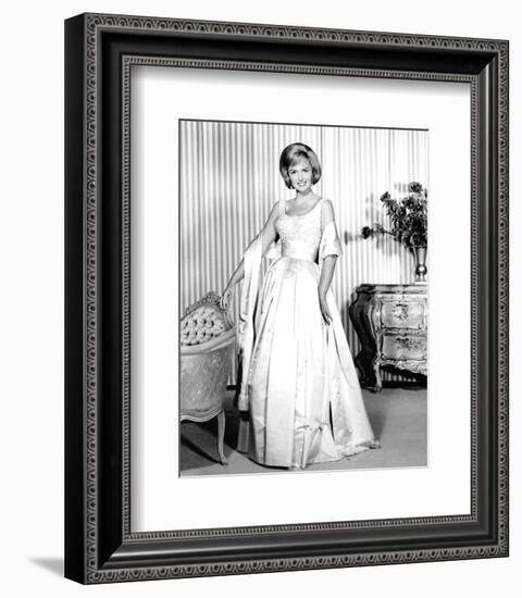 Donna Reed - The Donna Reed Show-null-Framed Photo