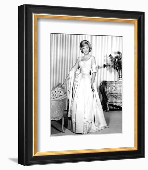 Donna Reed - The Donna Reed Show-null-Framed Photo