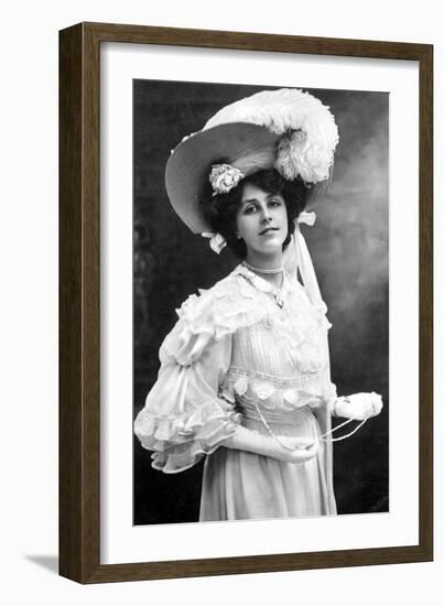 Dora Barton, English Actress, 1900s-J Beagles & Co-Framed Giclee Print