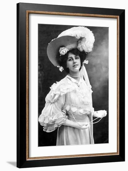 Dora Barton, English Actress, 1900s-J Beagles & Co-Framed Giclee Print