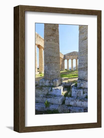 Dorian Temple of Segesta. 5th Century BC. Sicily, Italy-Tom Norring-Framed Photographic Print