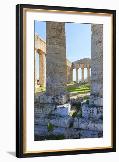 Dorian Temple of Segesta. 5th Century BC. Sicily, Italy-Tom Norring-Framed Photographic Print