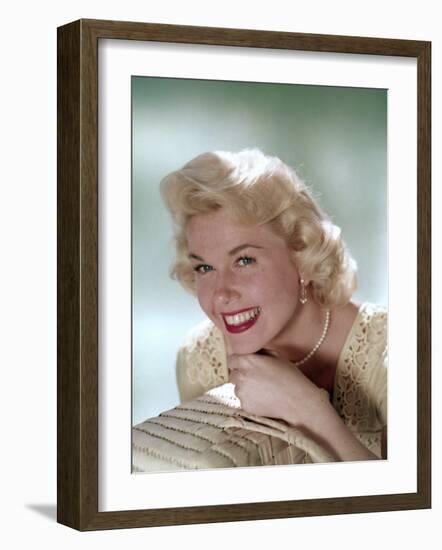 Doris Day, 1950s-null-Framed Photo