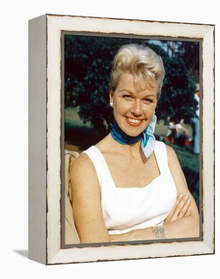 Doris Day born as Doris Kappelhoff in Cincinnati 1924, actrice, singer and producer, here 1955 (pho-null-Framed Stretched Canvas