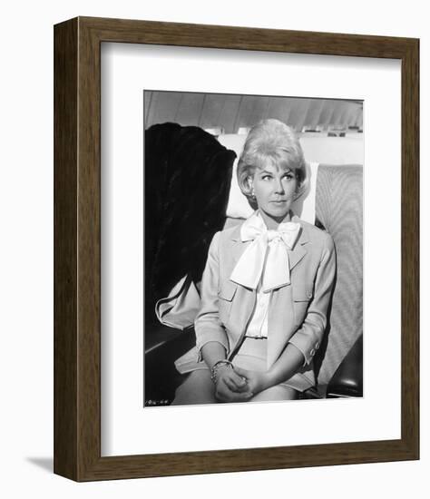 Doris Day - That Touch of Mink-null-Framed Photo