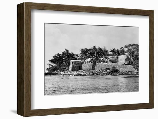 Doris Duke's Hawaiin Home-Bettmann-Framed Photographic Print