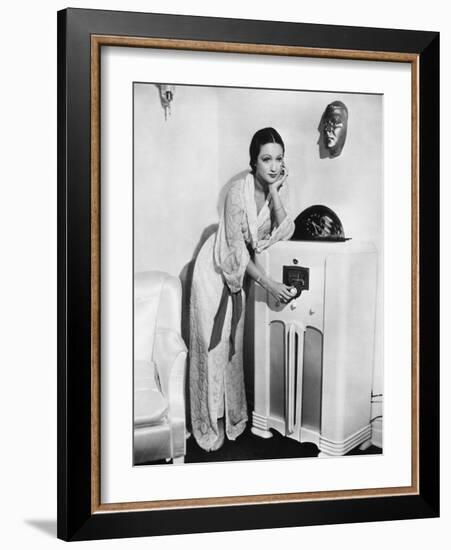 Dorothy Lamour, 1937-null-Framed Photographic Print