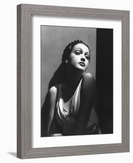 Dorothy Lamour, 1937-null-Framed Photographic Print