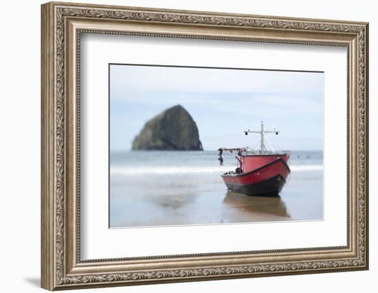 Dory Boat in Pacific City, Oregon-Justin Bailie-Framed Photographic Print