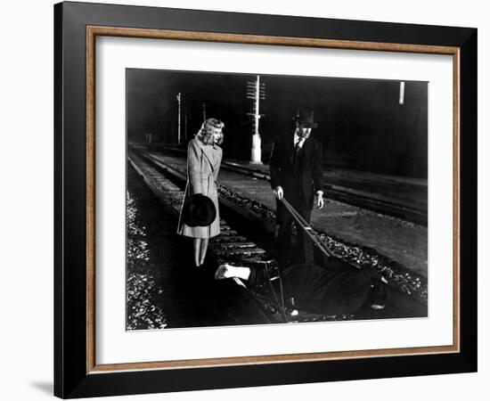 Double Indemnity, Barbara Stanwyck, Fred MacMurray, 1944-null-Framed Photo