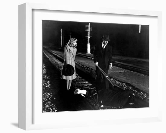 Double Indemnity, Barbara Stanwyck, Fred MacMurray, 1944-null-Framed Photo