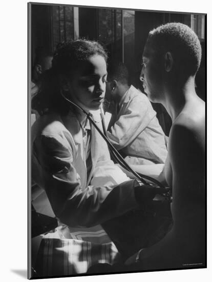 Dr. Carolyn Long, Listening to Patient John Wells Heart Beat-Ed Clark-Mounted Photographic Print