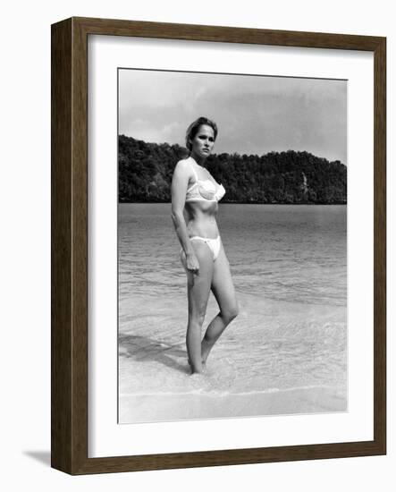 Dr No, Ursula Andress, 1962-null-Framed Photo