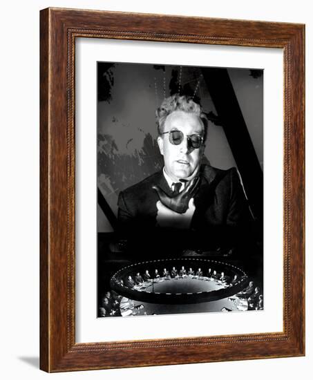 Dr. Strangelove, (aka Dr. Strangelove or: How I Learned To Stop Worrying And Love The Bomb), 1964-null-Framed Photo