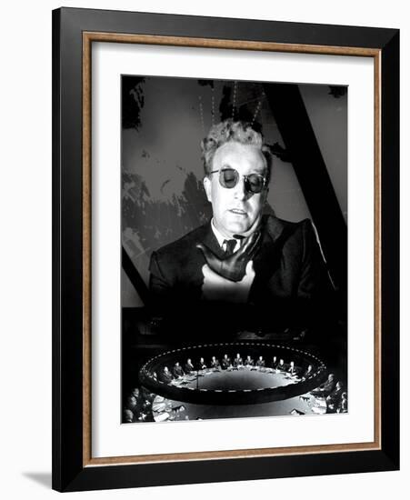 Dr. Strangelove, (aka Dr. Strangelove or: How I Learned To Stop Worrying And Love The Bomb), 1964-null-Framed Photo