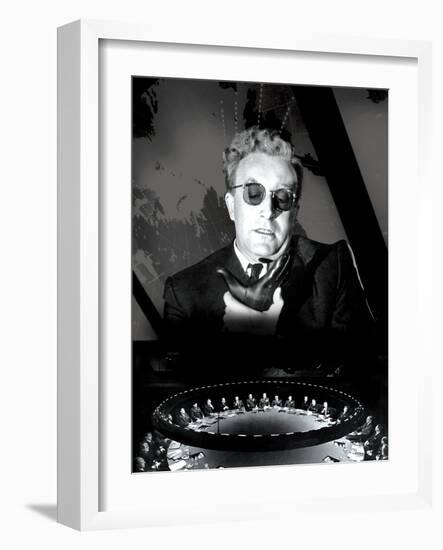 Dr. Strangelove, (aka Dr. Strangelove or: How I Learned To Stop Worrying And Love The Bomb), 1964-null-Framed Photo