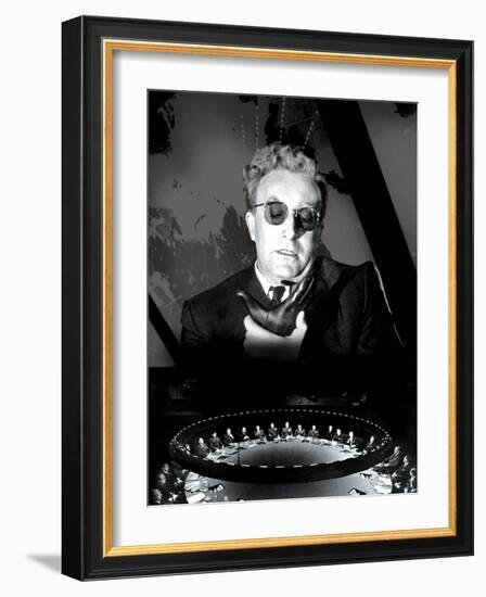 Dr. Strangelove, (aka Dr. Strangelove or: How I Learned To Stop Worrying And Love The Bomb), 1964-null-Framed Photo