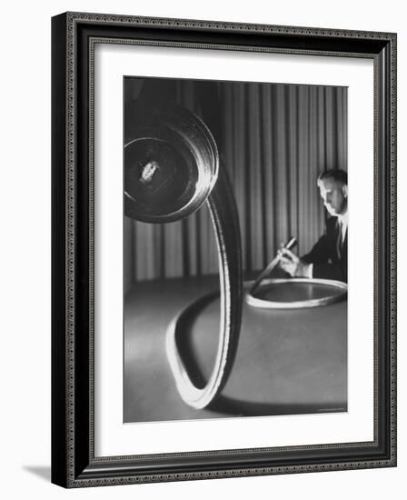 Dr. Walter P. Siegmund American Optical Co. Scientist Demonstrating Fiber Optics-Fritz Goro-Framed Photographic Print