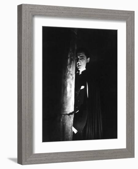 Dracula, Bela Lugosi, 1931-null-Framed Premium Photographic Print