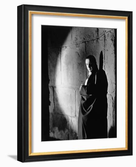 Dracula, Bela Lugosi, 1931-null-Framed Photo