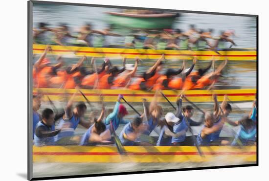 Dragon Boat Race, Shau Kei Wan, Hong Kong Island, Hong Kong-Ian Trower-Mounted Photographic Print