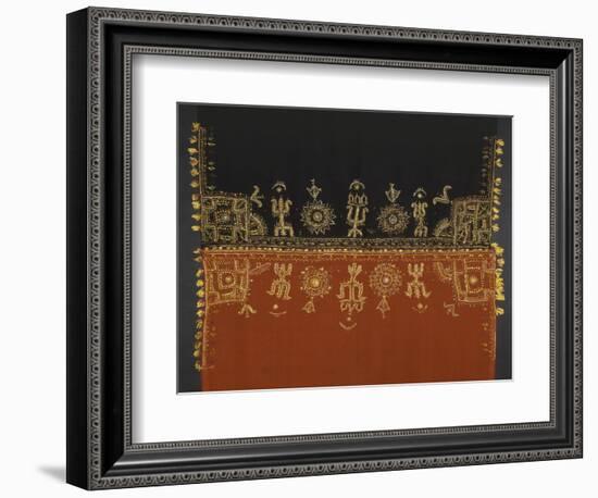 Draperie "hram nfasi", porté comme drapé-robe le 7ème jour du mariage qui s-null-Framed Giclee Print