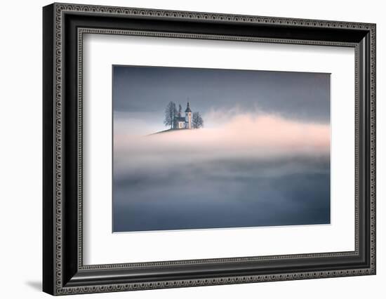 Dreamy-Sandi Bertoncelj-Framed Photographic Print