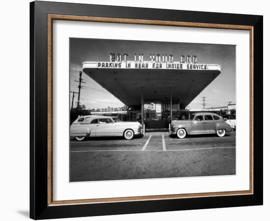 Drive-In-Restaurant, in Los Angeles Suburb-Loomis Dean-Framed Photographic Print