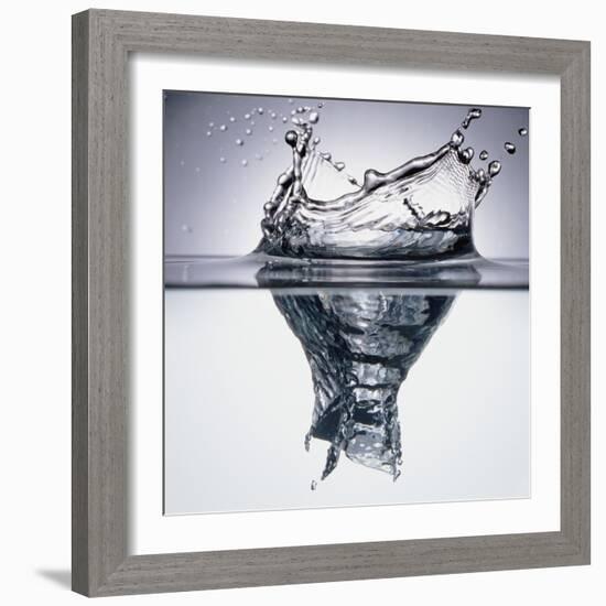 Droplet Penetrating Water's Surface-null-Framed Photographic Print