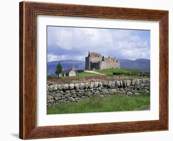 Duart Castle, Isle of Mull, Argyllshire, Inner Hebrides, Scotland, United Kingdom-Roy Rainford-Framed Photographic Print