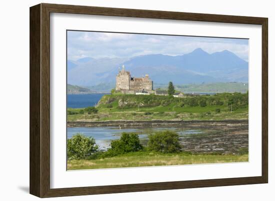 Duart Castle, Near Craignure, Mull, Argyll and Bute, Scotland-Peter Thompson-Framed Photographic Print