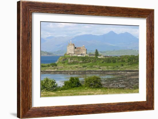 Duart Castle, Near Craignure, Mull, Argyll and Bute, Scotland-Peter Thompson-Framed Photographic Print